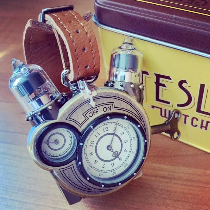 tesla watch 0120